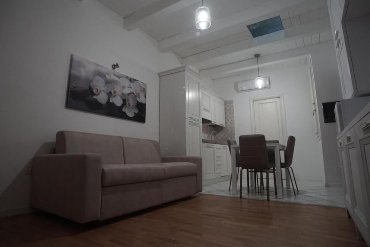 L'Orchidea Bianca Apartment Cagliari Exterior photo